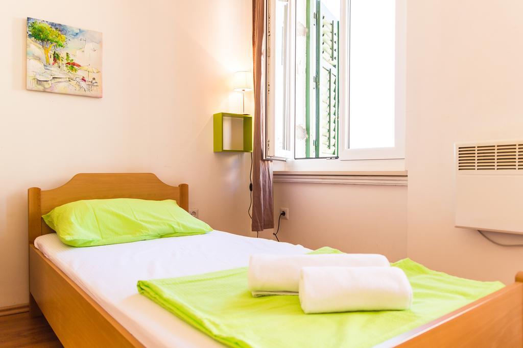Apartment Mia Rijeka Buitenkant foto