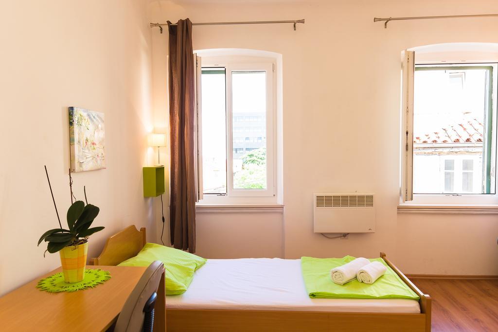 Apartment Mia Rijeka Buitenkant foto